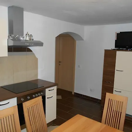 Poellitzer Hollnhof Lägenhet